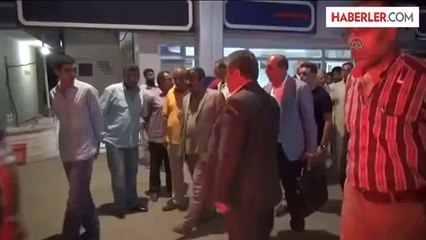 CHP heyeti, elektrik kesintisi nedeniyle Kızıltepe'ye geldi