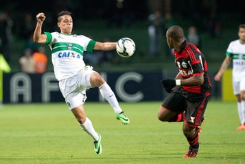 Complicou! Flamengo leva três e é derrotado pelo Coritiba