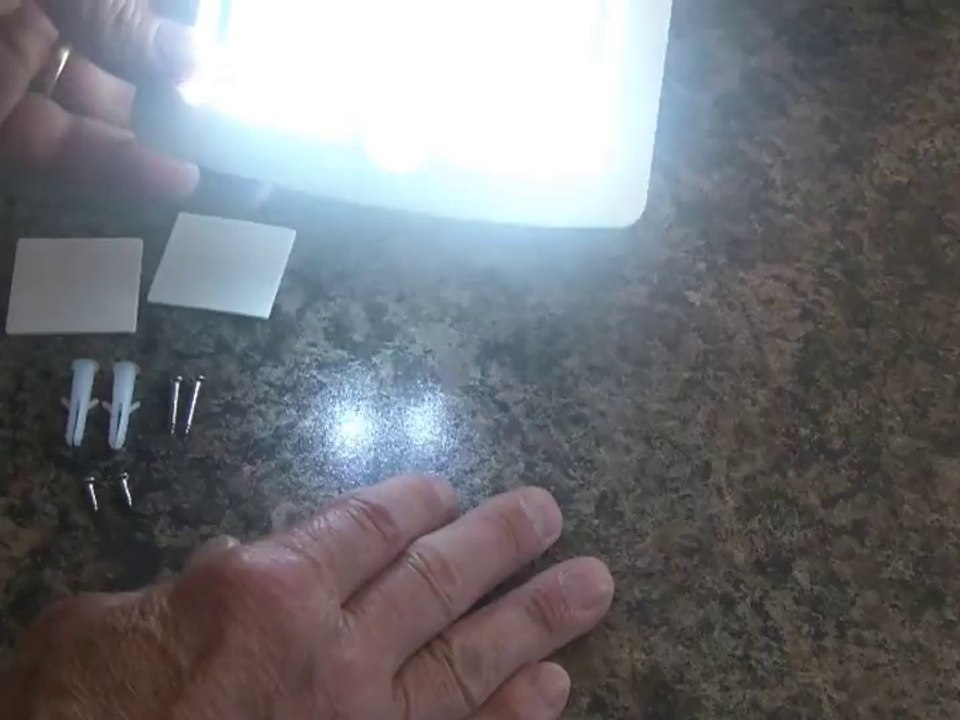 JEBSENS - Motion Activated Battery Operated LED Wall Sconce Review