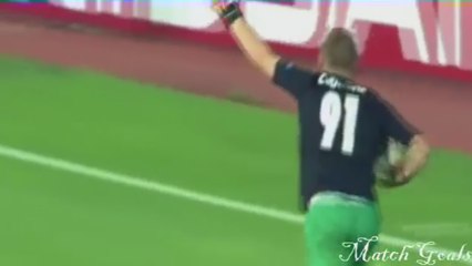 L'exploit du défenseur devenu gardien !