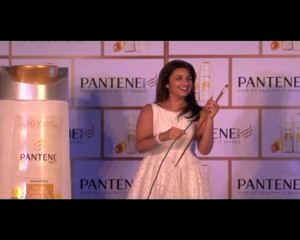 Parineeti loves Shah Rukh Hrithiks hair