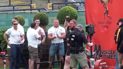 Çılgın Halterci 460 Kg Ağırlığı Kaldırdı