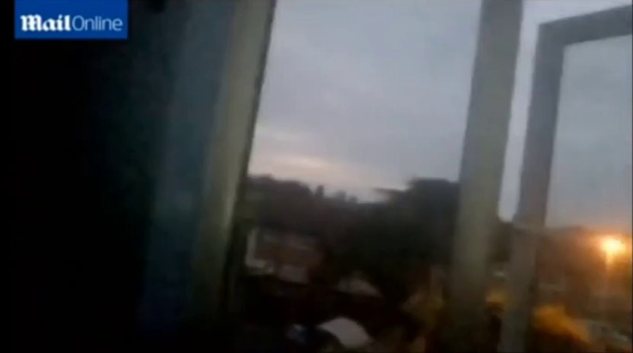 [FULL] Weird Fireballs In The Sky Captured On Camera UK