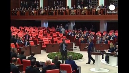 Erdogan jura su cargo como presidente de Turquía