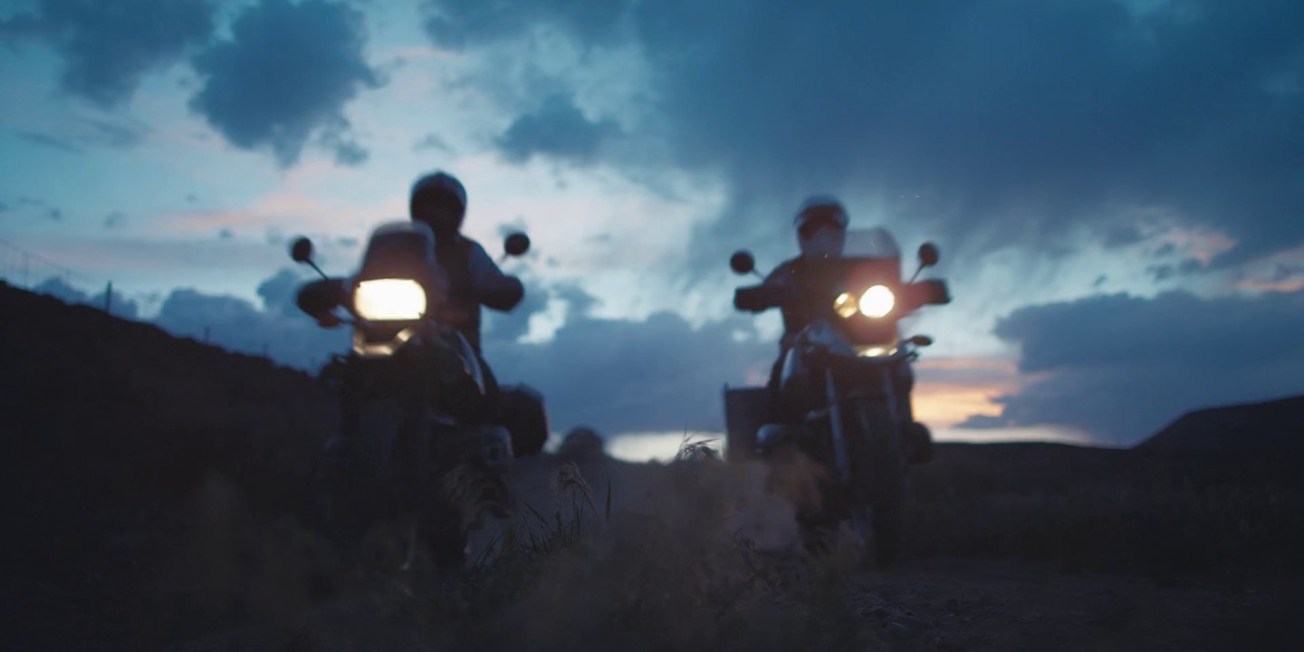 Un Road trip à moto dans les canyons de L'Utah! Gone South with Vita Brevis Films