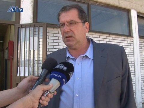 Predsednik Opštine Bor Živorad Petrović obišao Narodnu kuhinju, 28. avgust 2014. (RTV Bor)