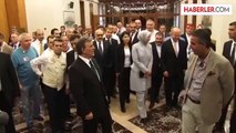 Gül, İstanbul'da Devletin Onuru, Milletin Gururu Sloganıyla Karşılandı