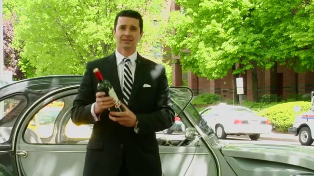 comment déboucher une bouteille de bordeaux avec ses chaussure