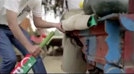New TV Ad of PTI -Hum Daikhain Gy- - Tune.pk