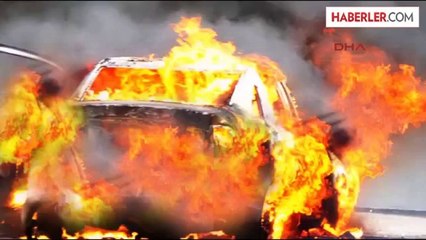 Otomobilde Çıkan Yangın Ormana Sıçradı