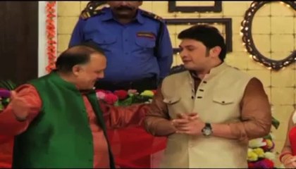 Tu Mere Agal Bagal Hai : Ganesh utsav celebrations