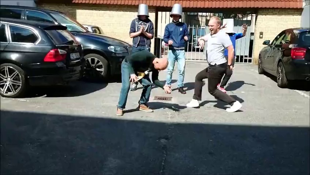 Des Meisters Prüfung(IceBucketChallenge)