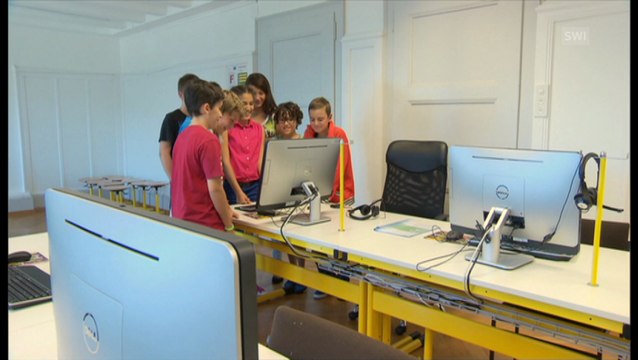 Swiss-German cantons reject French at primary school