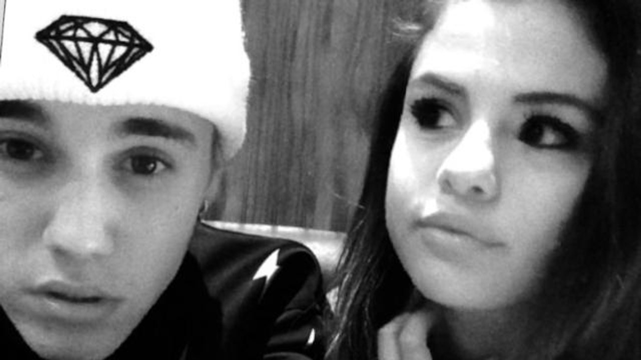 Justin Bieber, Selena Gomez Romantic Vacation Captured in Instagram Pic