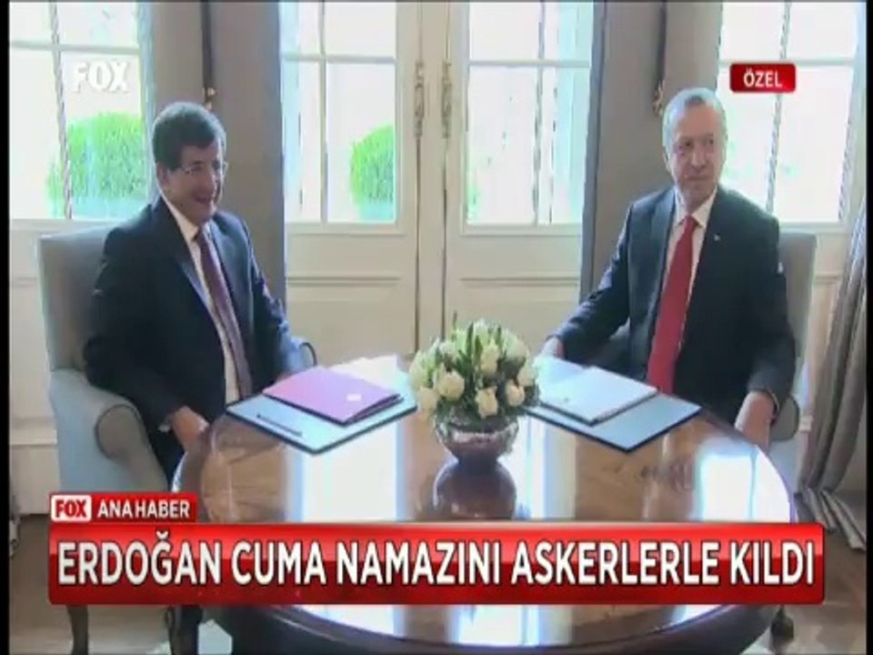 Cumhurbaşkanı Erdoğan Cuma namazını askerler ile kıldı