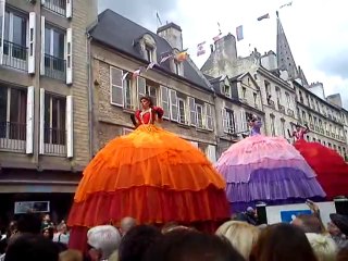 ce défilé va l'ouverture des J-E-M CAEN normandie France 2014