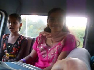 Sur la route de Chikaldara avec Bagheshree et ses amies, Inde 2010