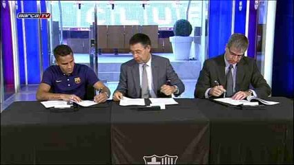 Douglas Pereira firma cinco temporadas con el Barcelona