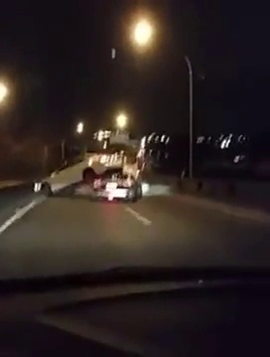 Audi R8 batendo em Curitiba, no Viaduto do Capanema, Audi R8 Crash Unfall Audi R8 in Brazil