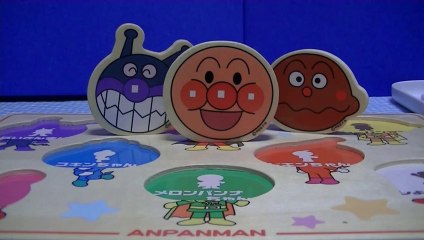 アンパンマンおもちゃ　木のかたちあわせパズル　ことばずかんＤＸコラボ　Anpanman