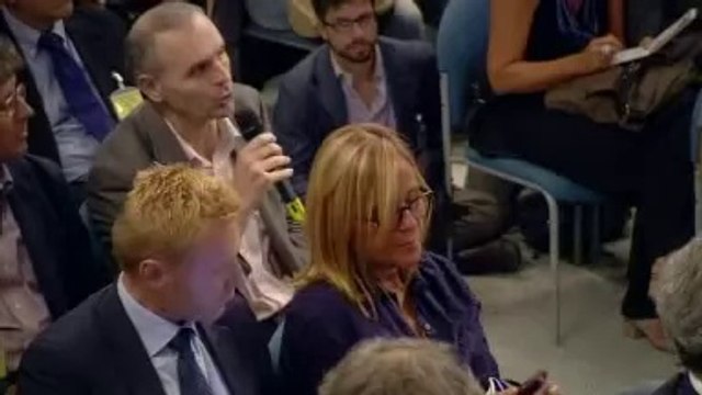 Roma - Passodopopasso : conferenza stampa del Presidente Renzi (30.08.14)