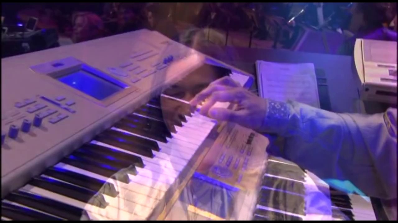 Yanni - Playtime HD version