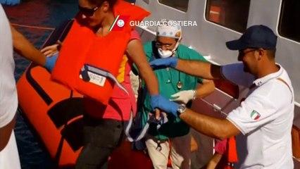 209 migrants saved off the coast of Sicily