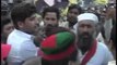 Dunya News - PTI workers fight with each other in Multan