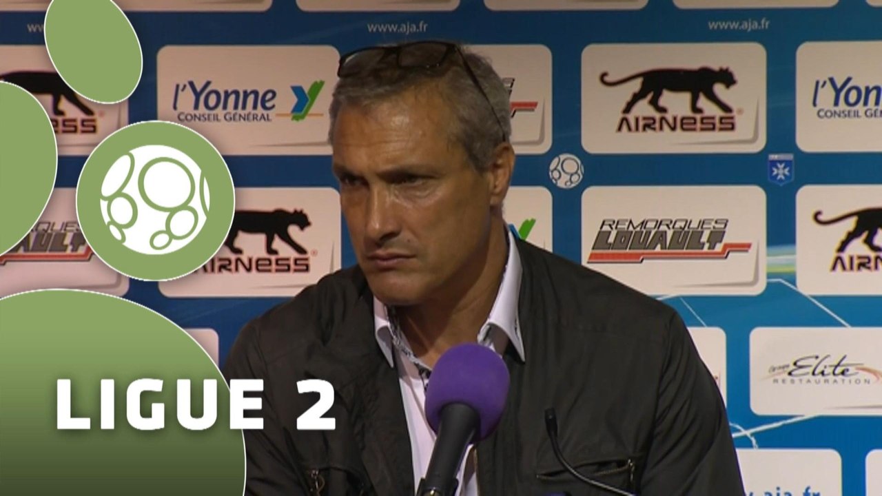 Conférence de presse AJ Auxerre - Valenciennes FC (1-2) : Jean-Luc VANNUCHI (AJA) - Bernard  CASONI (VAFC) - 2014/2015