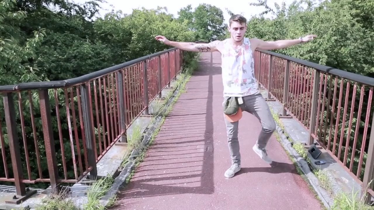 MALIX - Above the Highway
