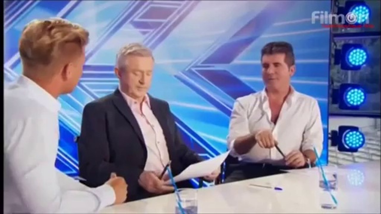 Simon Cowell mentioning Lizzy Pattinson auditioning for X factor