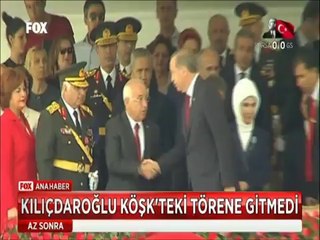 Erdoğan ve Kılıçdaroğlu Zafer bayramında tokalaşmadı
