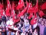 Kılıçdaroğlu, Zafer Bayramı'nı Köşk'te değil, halkla birlikte kutladı!