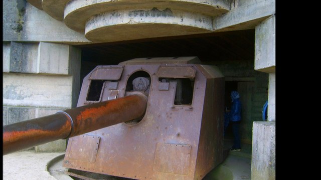 Batteries Allemandes de longues sur mer