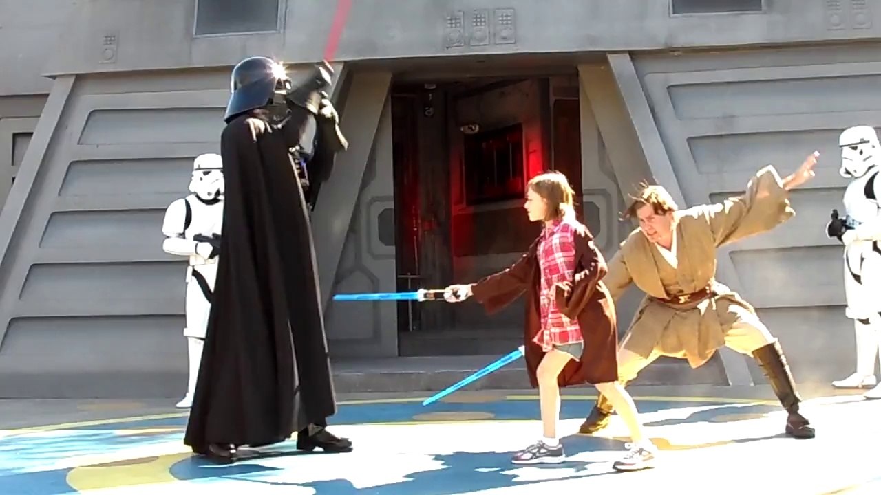 Cláudio Ferreira e  Lord Darth Vader em Hollywood Studios, Flórida, EUA em fevereiro 2013!!