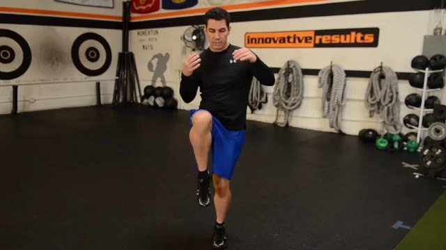 Reverse Lunge Knee Kick _ Martial Arts, Muscles & Fitness