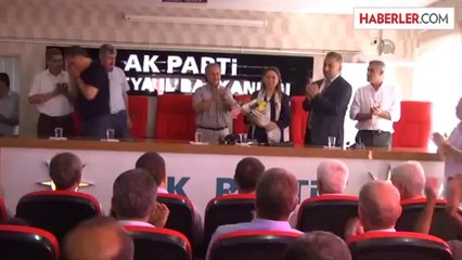Öznur Çalık: "Yeni Türkiye'nin inşasında siyasi istikrar var"