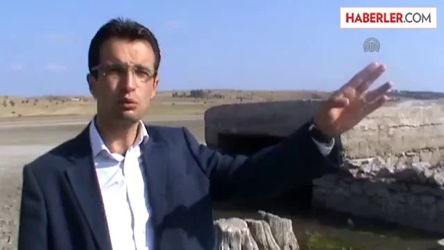 54 yıldır baraj altında kalan köprü, suların çekilmesiyle ortaya çıktı