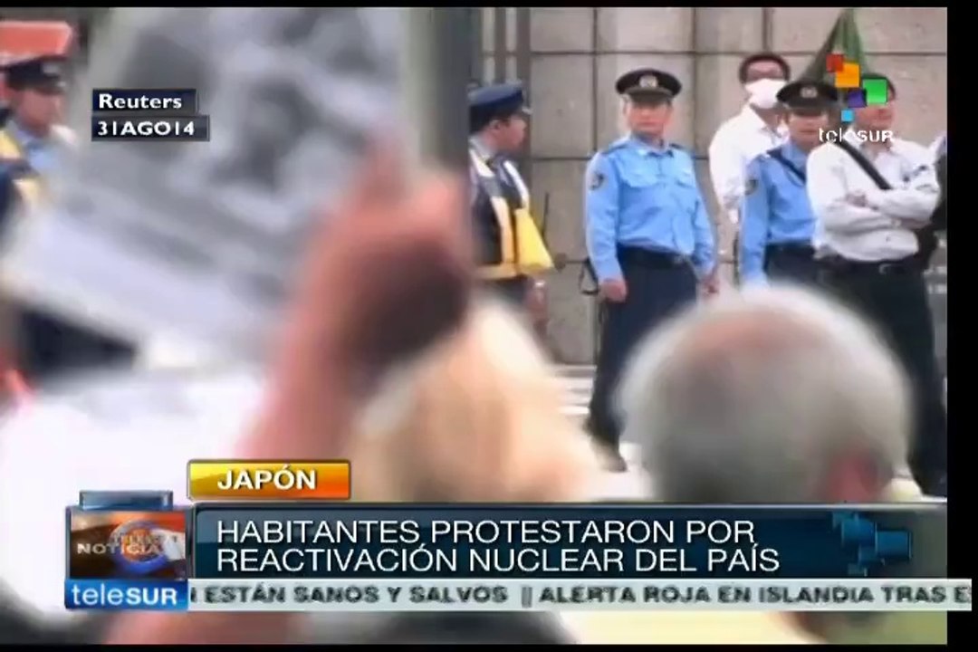 Japoneses protestan contra reapertura de centrales nucleares