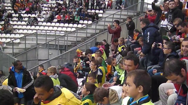 LA MARSEILLAISE LENSOISE AVEC L ENTREE DES JOUEURS