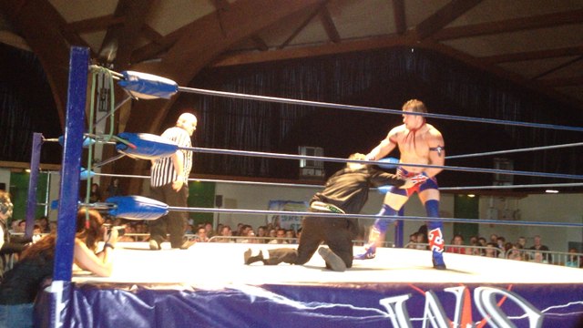 Gala de catch à Château-Gontier