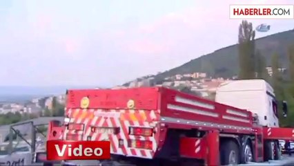 Devrilen Otobüsü Düzeltmeye Çalışan Vincin Kopma Anı Kamerada