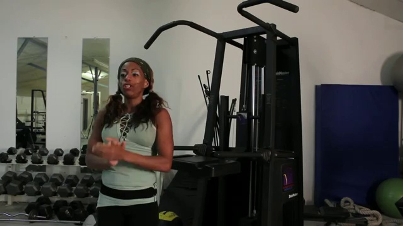 What Kinds of Pull-Ups Are Best for the Shoulders_ _ Weightlifting & More