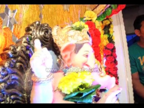 Divyanka Tripathi ( Ishita ) ganapati Aarti & pooja with family (31st Aug)