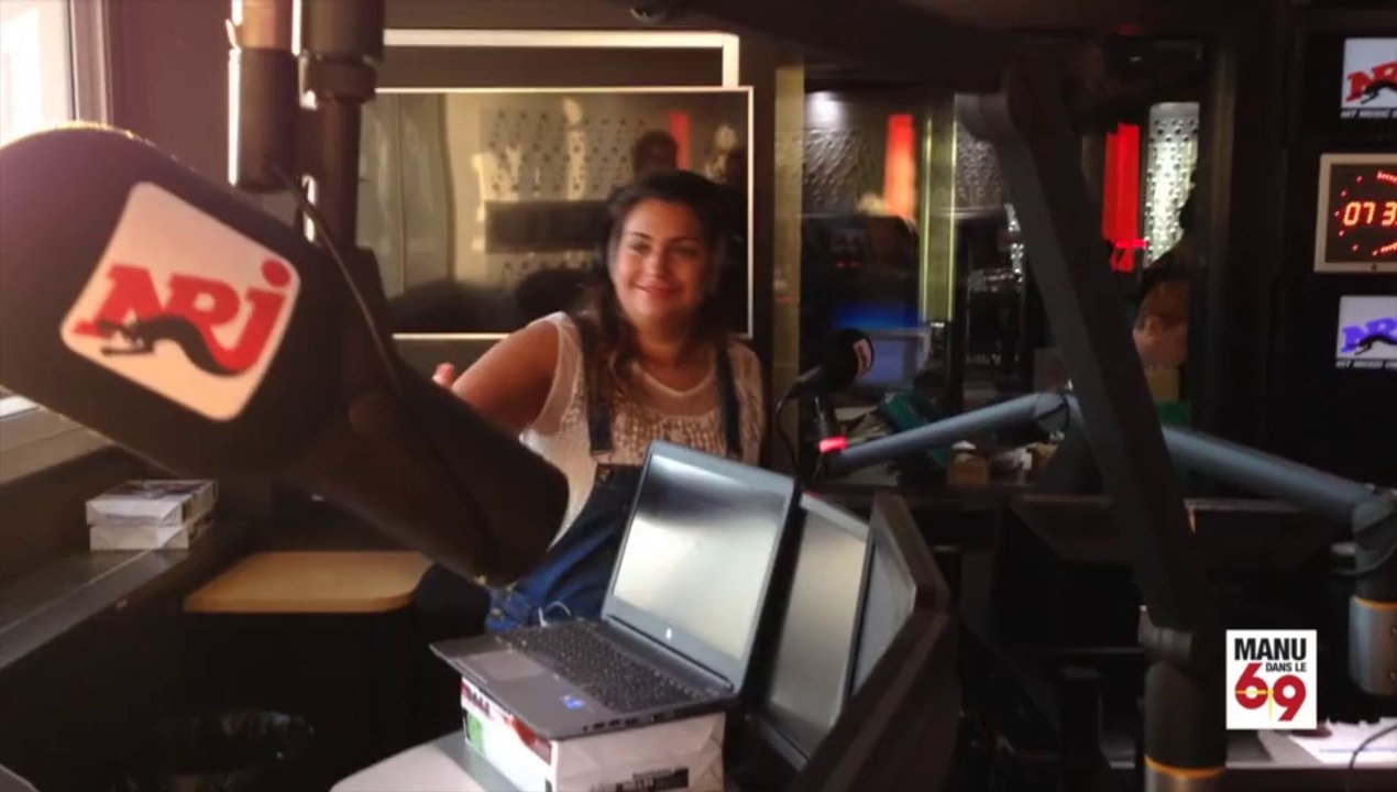 Peut-on casser un oeuf dur avec une seule main ?