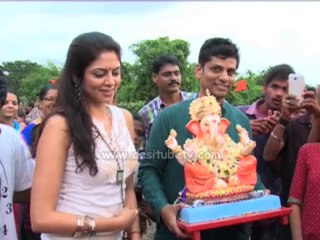 Kavita Kausik (FIR)Ganpati Visarjan (30th Aug)