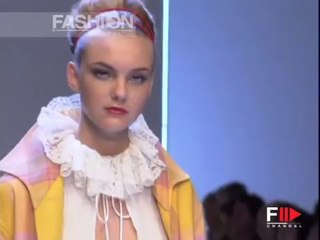"Valentino" Spring Summer Paris 2007 1 of 3 by Fashion Channel