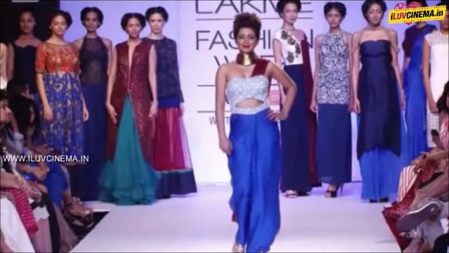 Hot Actresses Nargis Fakhri And Geeta Basra Sizzles At Ramp