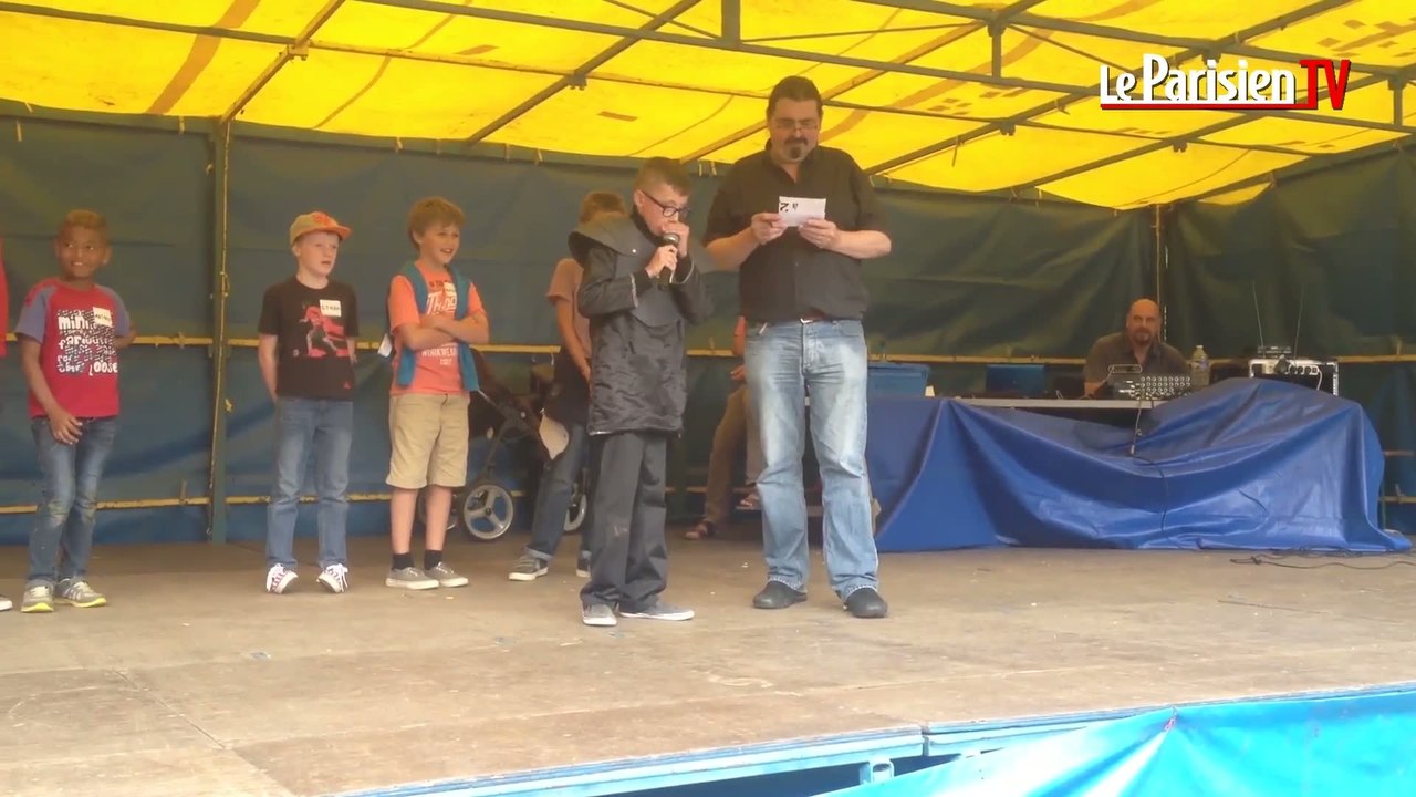 Crépy-en-Valois : Concours du cri du cochon