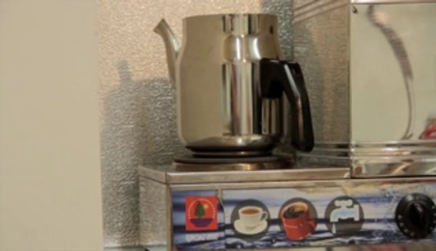 Çaydanlığın Kireç Tutmasını Nasıl Önlersin - Pratik Bilgi